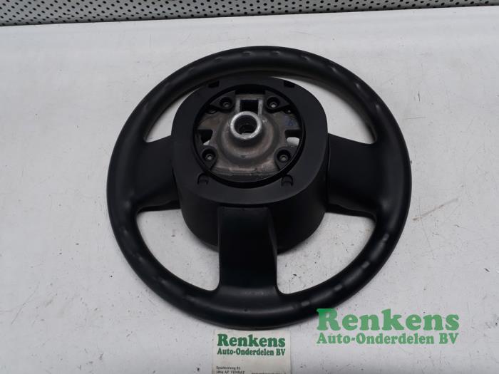 Steering wheel from a Fiat Panda (312) 1.2 69 2015