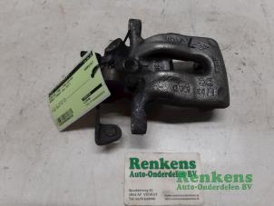 Used Rear brake calliper, left Renault Kangoo/Grand Kangoo (KW) 1.2 16V TCE Price € 50,00 Margin scheme offered by Renkens Auto-Onderdelen B.V.