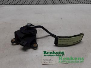 Used Accelerator pedal Renault Kangoo/Grand Kangoo (KW) 1.2 16V TCE Price € 65,00 Margin scheme offered by Renkens Auto-Onderdelen B.V.