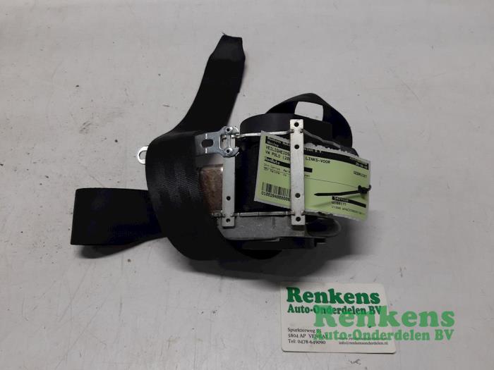 Front seatbelt, left from a Volkswagen Polo IV (9N1/2/3) 1.4 TDI 70 2007