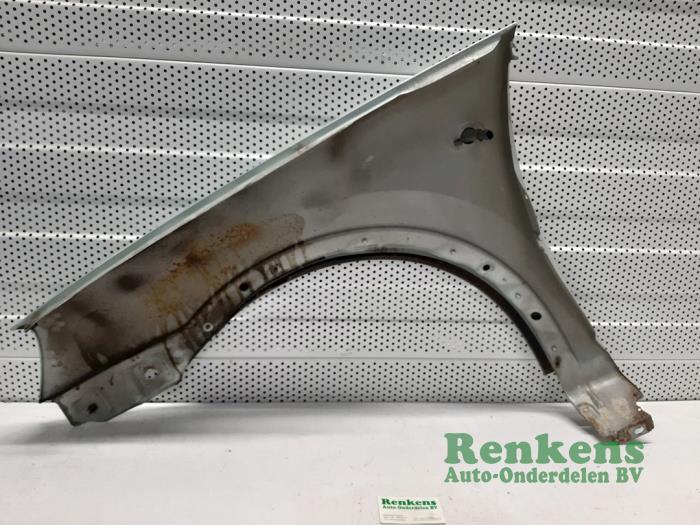 Front wing, right from a Opel Corsa C (F08/68) 1.4 16V 2000