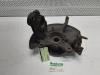 Knuckle, front right from a Volkswagen Touran (1T1/T2), 2003 / 2010 2.0 TDI 16V 140, MPV, Diesel, 1.968cc, 103kW (140pk), FWD, BKD, 2003-08 / 2010-05, 1T1; 1T2 2005