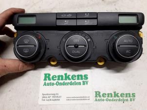 Używane Panel sterowania nagrzewnicy Volkswagen Caddy Combi III (2KB,2KJ) 1.6 Cena € 45,00 Procedura marży oferowane przez Renkens Auto-Onderdelen B.V.