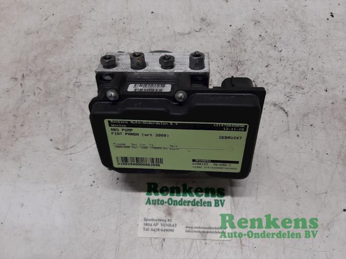 Usagé Bloc ABS Fiat Panda (169) 1.3 D 16V Multijet Prix € 50,00 Règlement à la marge proposé par Renkens Auto-Onderdelen B.V.