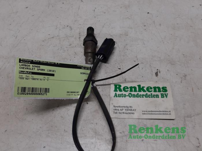 Usados Sonda Lambda Chevrolet Spark 1.0 16V Precio € 25,00 Norma de margen ofrecido por Renkens Auto-Onderdelen B.V.