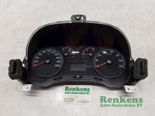 Used Odometer KM Fiat Punto II (188) 1.2 60 S Price € 40,00 Margin scheme offered by Renkens Auto-Onderdelen B.V.