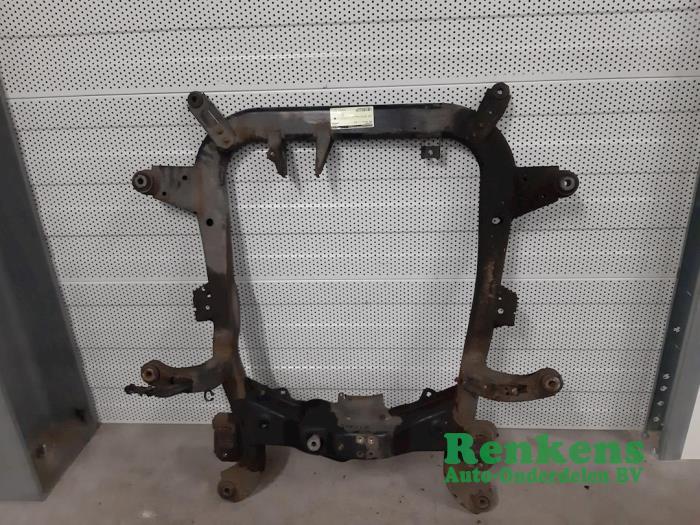 Used Subframe Opel Zafira (F75) 2.2 16V Price € 75,00 Margin scheme offered by Renkens Auto-Onderdelen B.V.