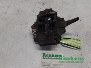 Used Rear brake calliper, right Mercedes CLK (R208) 2.0 200 16V Price € 40,00 Margin scheme offered by Renkens Auto-Onderdelen B.V.