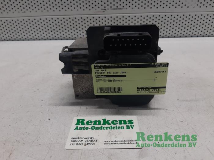 Begagnade ABS-pump Peugeot 607 (9D/U) 2.0 HDi FAP Pris € 60,00 Marginaltabell erbjuds av Renkens Auto-Onderdelen B.V.