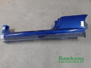 Used Sill, left Citroen C1 1.4 HDI Price on request offered by Renkens Auto-Onderdelen B.V.