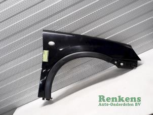Used Front wing, right Opel Corsa C (F08/68) 1.7 DTI 16V Price on request offered by Renkens Auto-Onderdelen B.V.