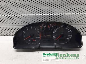 Używane Licznik kilometrów KM Audi A4 (B5) 1.6 Cena € 45,00 Procedura marży oferowane przez Renkens Auto-Onderdelen B.V.