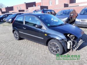 Used Front wing, right Ford Fiesta 5 (JD/JH) 1.3 Price on request offered by Renkens Auto-Onderdelen B.V.