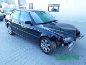 Used Front door 4-door, right BMW 3 serie (E46/4) 316i 16V Price on request offered by Renkens Auto-Onderdelen B.V.