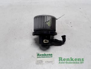 Used Heating and ventilation fan motor Hyundai Atos 1.0 12V Price € 30,00 Margin scheme offered by Renkens Auto-Onderdelen B.V.
