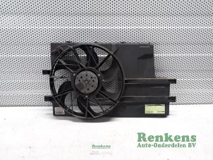 Usados Motor de aleta de refrigeración Mercedes A (W168) 1.6 A-160 Precio € 40,00 Norma de margen ofrecido por Renkens Auto-Onderdelen B.V.