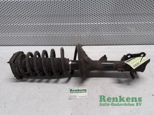Used Rear shock absorber rod, left Hyundai Matrix 1.6 16V Price € 40,00 Margin scheme offered by Renkens Auto-Onderdelen B.V.