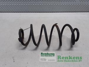 Used Rear coil spring Peugeot 207 CC (WB) 1.6 16V Price € 20,00 Margin scheme offered by Renkens Auto-Onderdelen B.V.