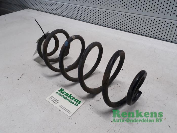 Rear coil spring from a Peugeot 207 CC (WB) 1.6 16V 2008