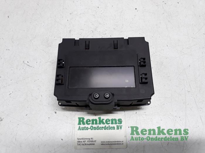 Begagnade Innerdisplay Opel Zafira (F75) 2.2 16V Pris € 25,00 Marginaltabell erbjuds av Renkens Auto-Onderdelen B.V.