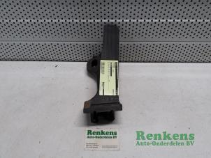 Used Accelerator pedal Volkswagen Touran (1T1/T2) 1.9 TDI 105 Euro 3 Price € 35,00 Margin scheme offered by Renkens Auto-Onderdelen B.V.