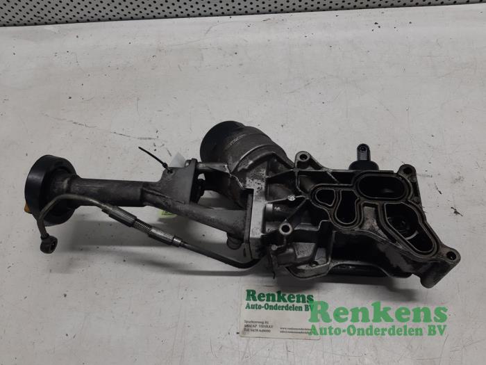 Gebrauchte Ölfiltergehäuse Fiat Punto Evo (199) 1.3 JTD Multijet 85 16V Preis € 50,00 Margenregelung angeboten von Renkens Auto-Onderdelen B.V.