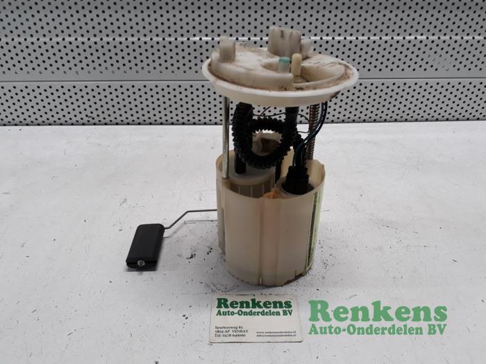 Gebrauchte Benzinpumpe Alfa Romeo 147 (937) 1.6 HP Twin Spark 16V LPG Preis € 40,00 Margenregelung angeboten von Renkens Auto-Onderdelen B.V.
