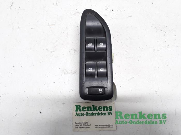 Usados Interruptor de ventanilla eléctrica Renault Vel Satis (BJ) 2.0 16V Turbo Precio € 25,00 Norma de margen ofrecido por Renkens Auto-Onderdelen B.V.