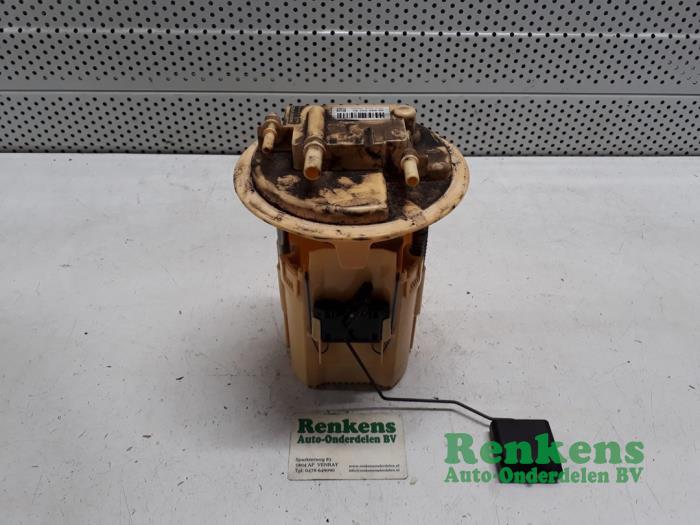 Begagnade Dieselpump Citroen C4 Picasso (UD/UE/UF) 2.0 HDiF 16V 135 Pris € 50,00 Marginaltabell erbjuds av Renkens Auto-Onderdelen B.V.