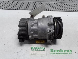 Used Air conditioning pump Citroen C4 Picasso (UD/UE/UF) 2.0 HDiF 16V 135 Price € 75,00 Margin scheme offered by Renkens Auto-Onderdelen B.V.