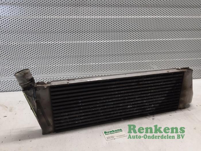 Usagé Intercooler Renault Megane II Grandtour (KM) 1.9 dCi 130 Prix € 40,00 Règlement à la marge proposé par Renkens Auto-Onderdelen B.V.