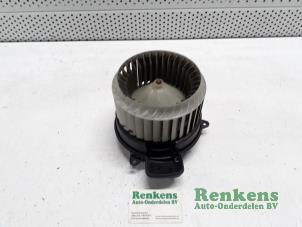 Używane Silnik wentylatora nagrzewnicy Audi A6 Avant (C7) 2.0 TFSI 16V Cena € 75,00 Procedura marży oferowane przez Renkens Auto-Onderdelen B.V.