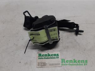 Used Rear seatbelt, right Opel Combo Tour (Corsa C) 1.6 16V CNG Price € 25,00 Margin scheme offered by Renkens Auto-Onderdelen B.V.