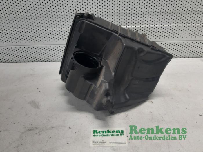 Gebrauchte Luftfiltergehäuse Renault Scénic III (JZ) 1.5 dCi 110 Preis € 45,00 Margenregelung angeboten von Renkens Auto-Onderdelen B.V.