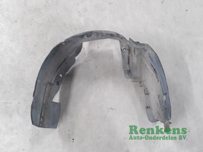 Wheel arch liner from a Fiat Panda (312) 1.2 69 2015