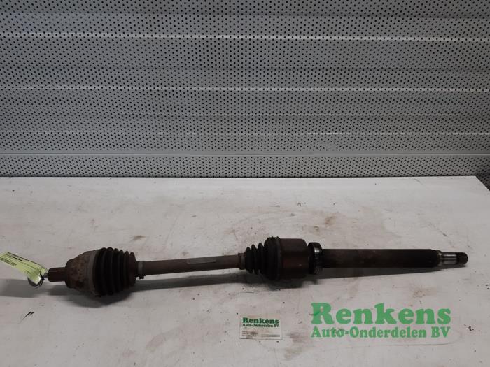 Front drive shaft, right from a Ford Mondeo IV Wagon 2.0 TDCi 130 16V 2009