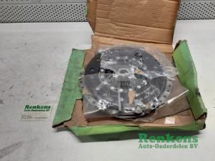New Clutch kit (complete) Audi Coupé (B3) 2.0 E Price € 90,75 Inclusive VAT offered by Renkens Auto-Onderdelen B.V.
