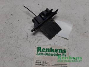 Used Heater resistor Nissan Almera (N15) 1.4 LX,GX,S 16V Price € 15,00 Margin scheme offered by Renkens Auto-Onderdelen B.V.