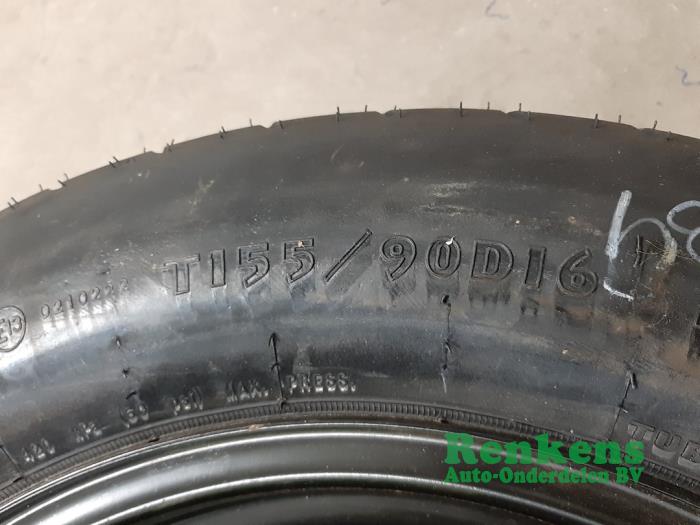 Spare wheel from a Dodge Caliber 2.0 CRD 16V 2007