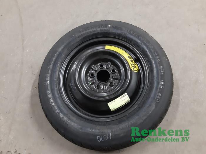 Spare wheel from a Dodge Caliber 2.0 CRD 16V 2007