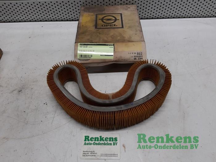 Air filter from a Opel Rekord E1/E2/F 2.0 S 1978