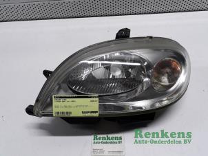 Used Headlight, left Citroen Saxo 1.1i X,SX Price € 25,00 Margin scheme offered by Renkens Auto-Onderdelen B.V.