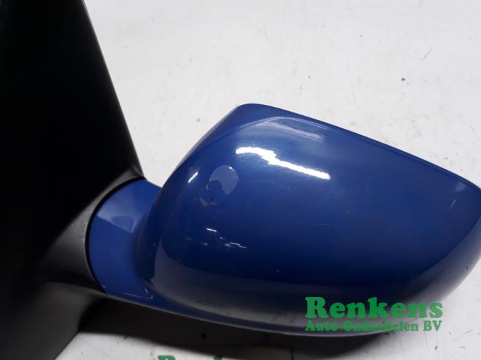 Wing mirror, left from a Volkswagen Lupo (6X1) 1.4 16V 75 1999