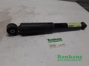 Used Rear shock absorber, right Fiat Punto II (188) 1.2 60 S Price € 15,00 Margin scheme offered by Renkens Auto-Onderdelen B.V.