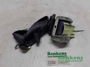 Used Rear seatbelt, left Toyota Starlet (EP9) 1.3,XLi,GLi 16V Price € 30,00 Margin scheme offered by Renkens Auto-Onderdelen B.V.
