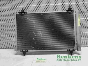 Usagé Condensateur clim Citroen C4 Picasso (UD/UE/UF) 1.8 16V Prix € 45,00 Règlement à la marge proposé par Renkens Auto-Onderdelen B.V.