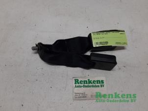 Used Rear seatbelt buckle, left Opel Astra J (PC6/PD6/PE6/PF6) 1.4 16V ecoFLEX Price € 20,00 Margin scheme offered by Renkens Auto-Onderdelen B.V.
