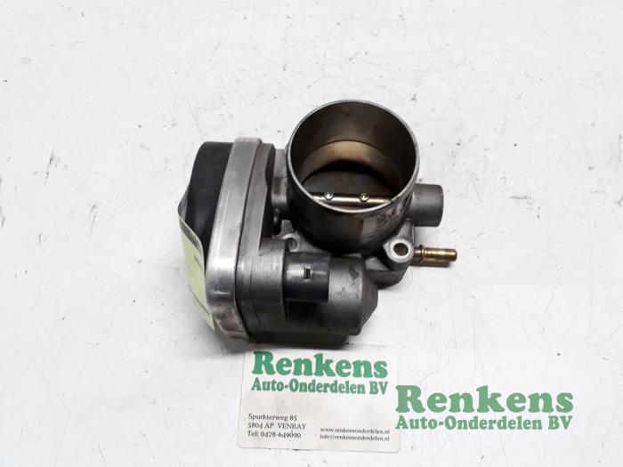 Gebrauchte Drosselklappengehäuse Renault Scénic II (JM) 1.6 16V Preis € 30,00 Margenregelung angeboten von Renkens Auto-Onderdelen B.V.