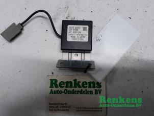 Używane Antena GPS Nissan Almera Tino (V10M) 1.8 16V Cena € 26,00 Procedura marży oferowane przez Renkens Auto-Onderdelen B.V.