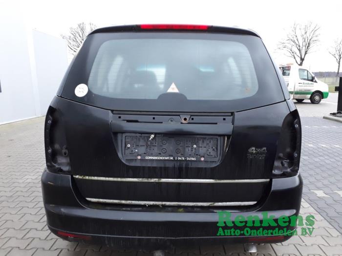 Tailgate from a SsangYong Rexton 2.7 Xdi RX/RJ 270 16V 2006